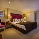 The Feathers Hotel, Helmsley, North Yorkshire - The Coaching Group מלון הלמסלי