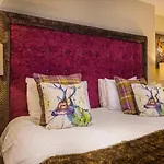 The Feathers Hotel, Helmsley, North Yorkshire - The Coaching Group מלון