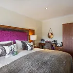 The Feathers Hotel, Helmsley, North Yorkshire - The Coaching Group מלון 4*
