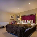 The Feathers Hotel, Helmsley, North Yorkshire - The Coaching Group 4* הלמסלי