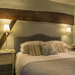 מלון The Feathers Hotel, Helmsley, North Yorkshire - The Coaching Group הלמסלי