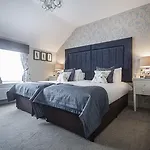 The Feathers Hotel, Helmsley, North Yorkshire - The Coaching Group 4* הלמסלי