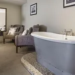 The Feathers Hotel, Helmsley, North Yorkshire - The Coaching Group