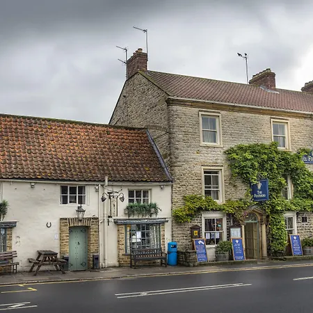 The Feathers Hotel, Helmsley, North Yorkshire - The Coaching Group הלמסלי