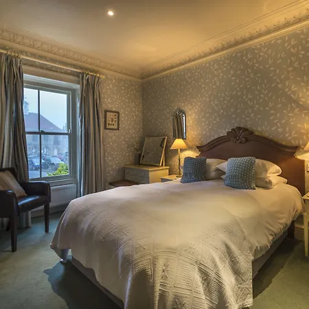 The Feathers Hotel, Helmsley, North Yorkshire - The Coaching Group Helmsley