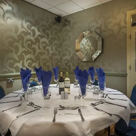 ホテル The Feathers Hotel, Helmsley, North Yorkshire - The Coaching Group