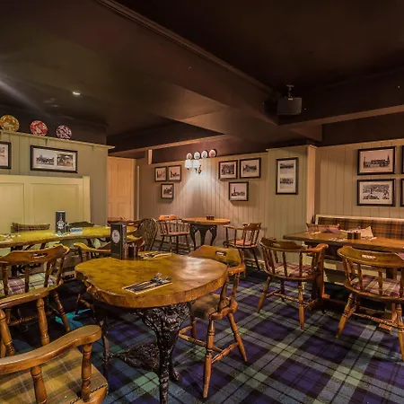 ホテル The Feathers Hotel, Helmsley, North Yorkshire - The Coaching Group