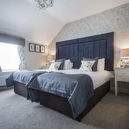 The Feathers Hotel, Helmsley, North Yorkshire - The Coaching Inn Group 4* Helmsley