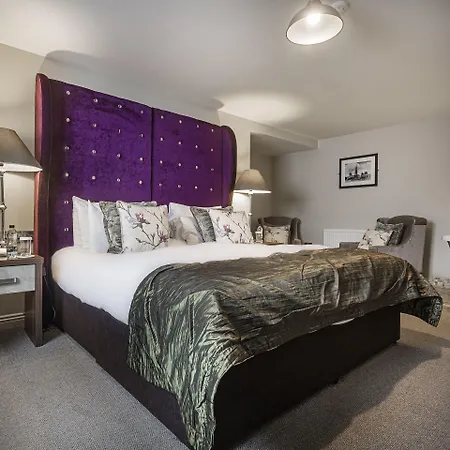 Szálloda The Feathers Hotel, Helmsley, North Yorkshire - The Coaching Group
