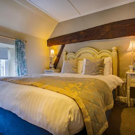 The Feathers Hotel, Helmsley, North Yorkshire - The Coaching Group 4*