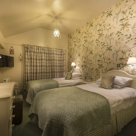 The Feathers Hotel, Helmsley, North Yorkshire - The Coaching Group מלון הלמסלי