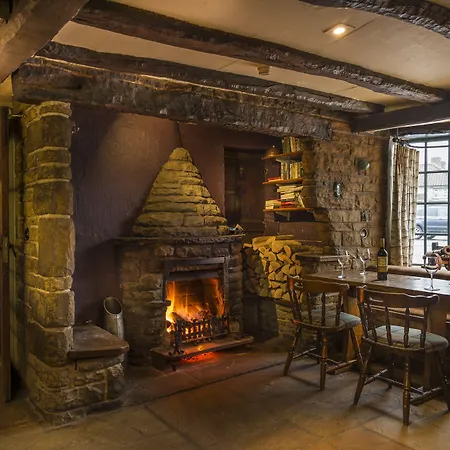 The Feathers Hotel, Helmsley, North Yorkshire - The Coaching Group 4*
